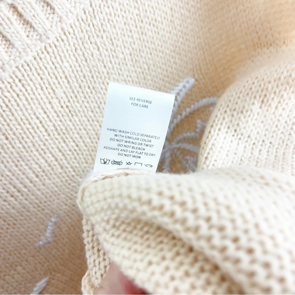 Beachy x Goldfish Embroidered Tropical Vibes Ribbed Knit Sweater Size Medium